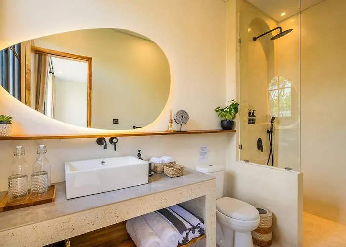 ヴィラ Luxe 4-bedroom - Private Pool & Fast Wi-fi *