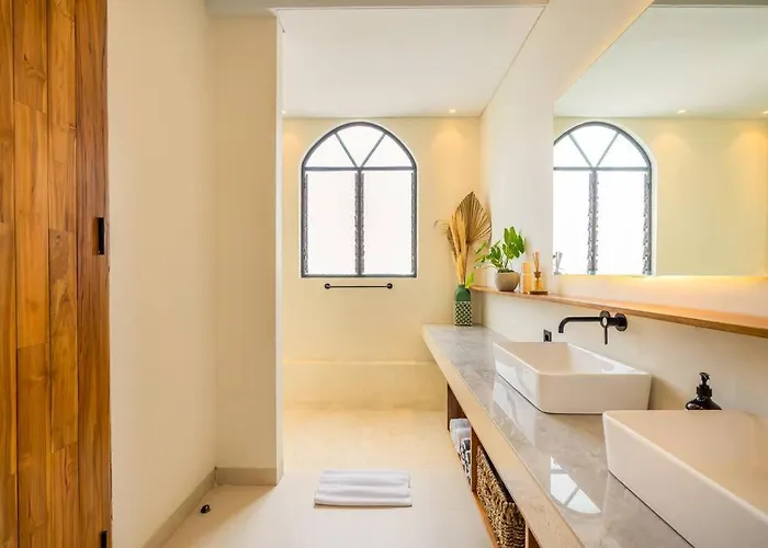 ヴィラ Luxe 4-bedroom - Private Pool & Fast Wi-fi